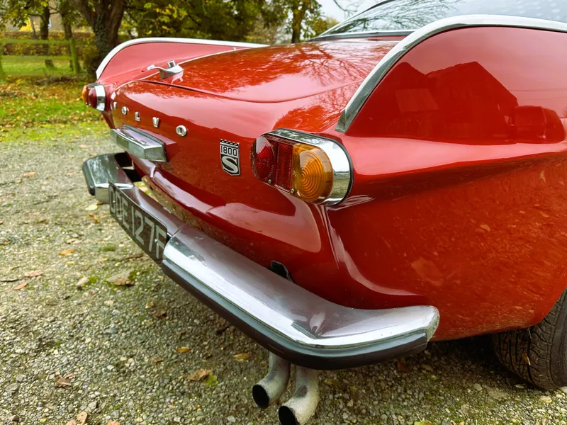 Volvo 1800s rw9liojjsovv88zmrssx5