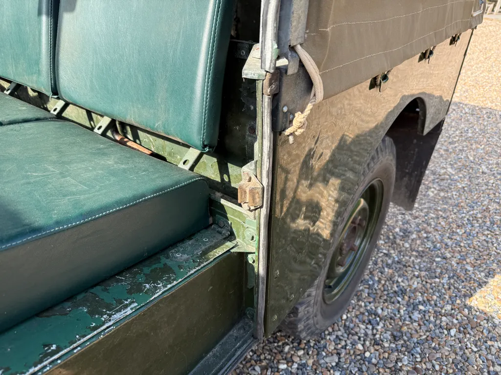 Land rover series 1 uhsmefggthg5 lbr51t7m