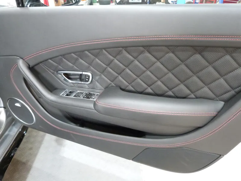 Bentley continental gt 4.0l v8s mulliner td7j racsalniatbgnhrt