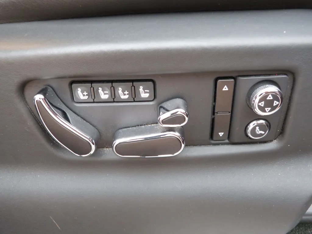 Bentley bentayga tdi 96d5qsg1eafm6wievumwj