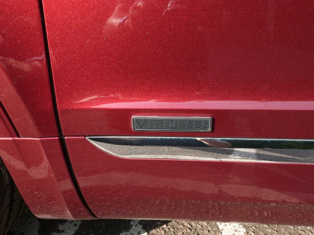 Bentley bentayga tdi daci5vwujglwtoi7fqsv5