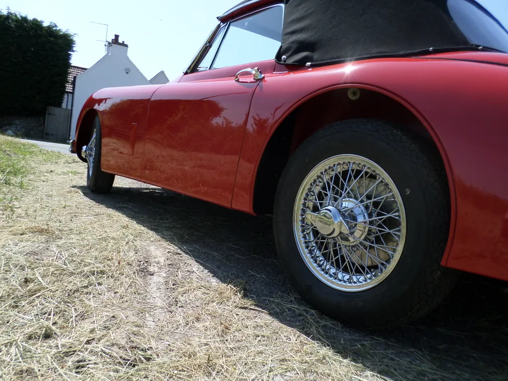 Jaguar xk150 9vka8zbfcgu2mvg3h8ijv
