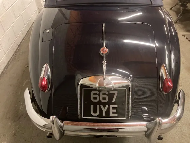 Jaguar xk150 90bwc3pb inl7b28c9vqj