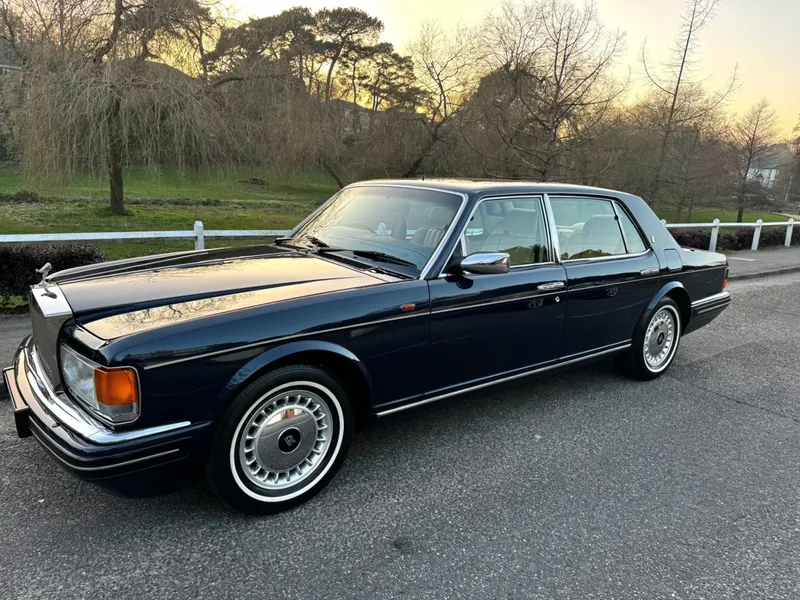 Rolls royce silver spur ul1spansv5glok27uiq0n