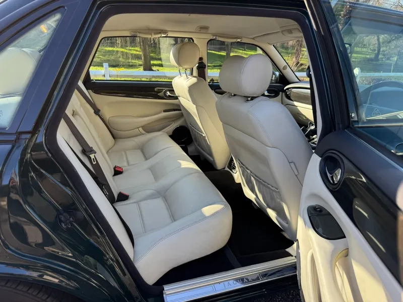 Jaguar v8 xj series l3reebfxu5y5ygmyazznn