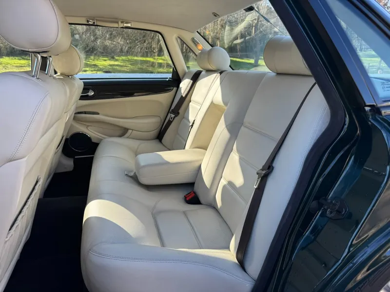 Jaguar v8 xj series pzmpulglpdttg2rklhj57