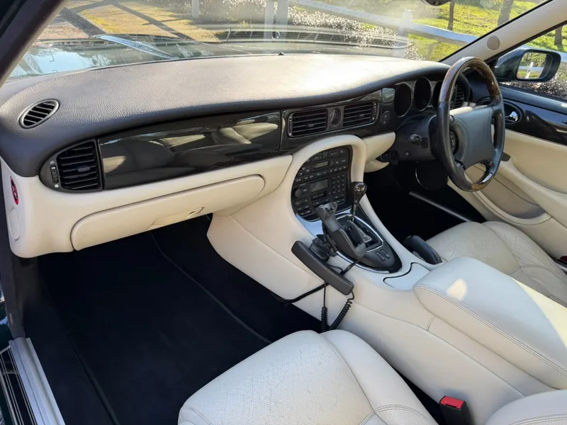 Jaguar v8 xj series zfx4phhqew zpnicego9g