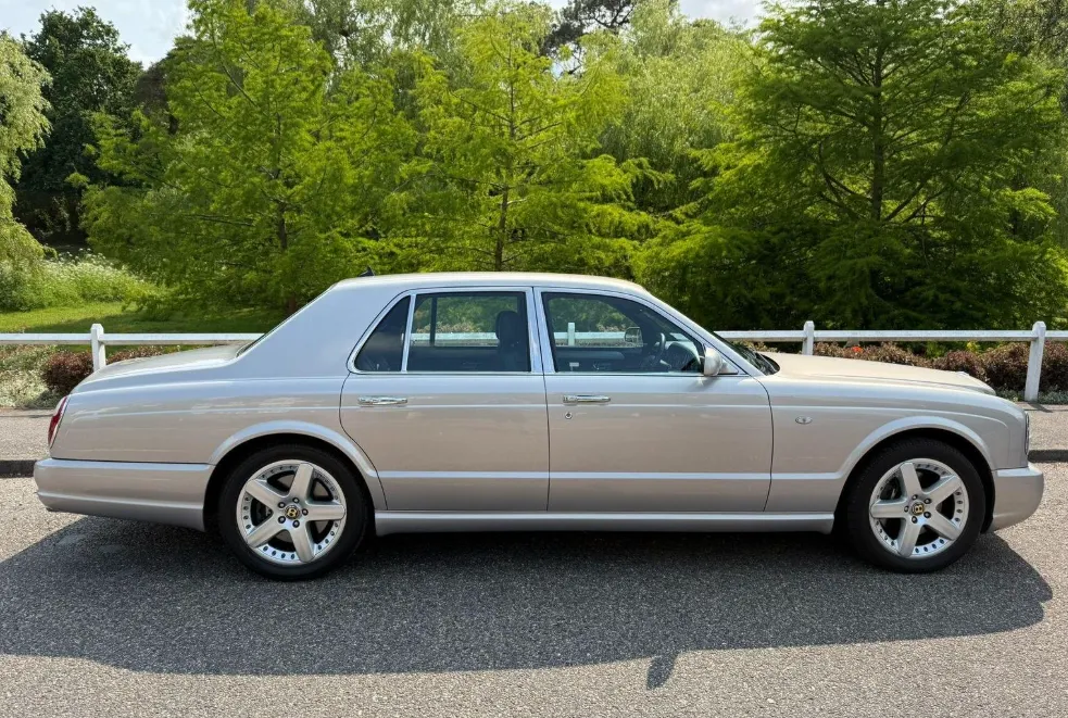 Bentley arnage nvnckw42xihqxa ez4 e7