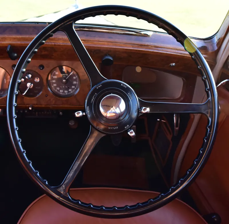 Bentley mkvi npus3u3d1esf0vrakw1p5