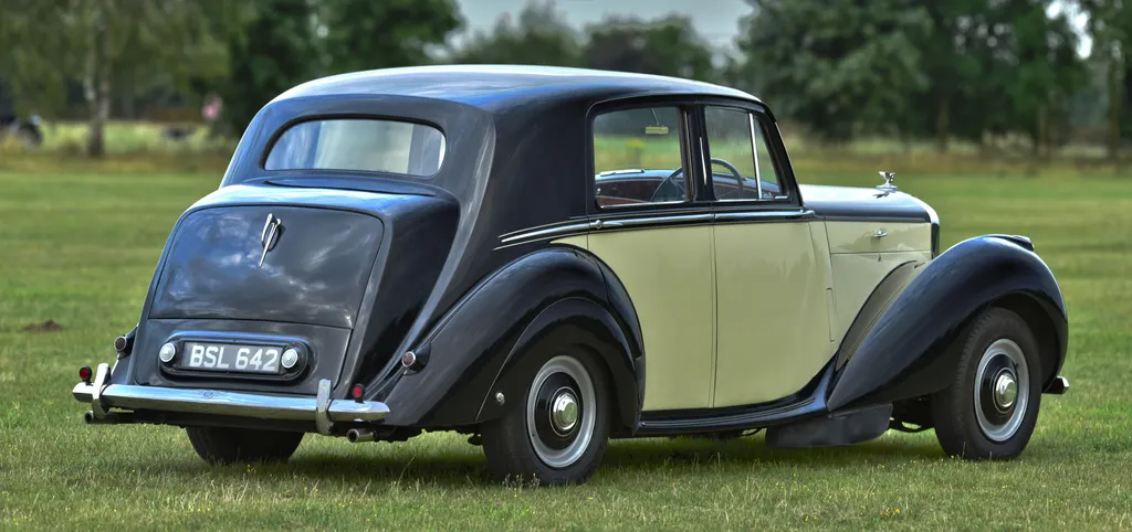 Bentley mkvi zphar7keozp8ys2f30r2i