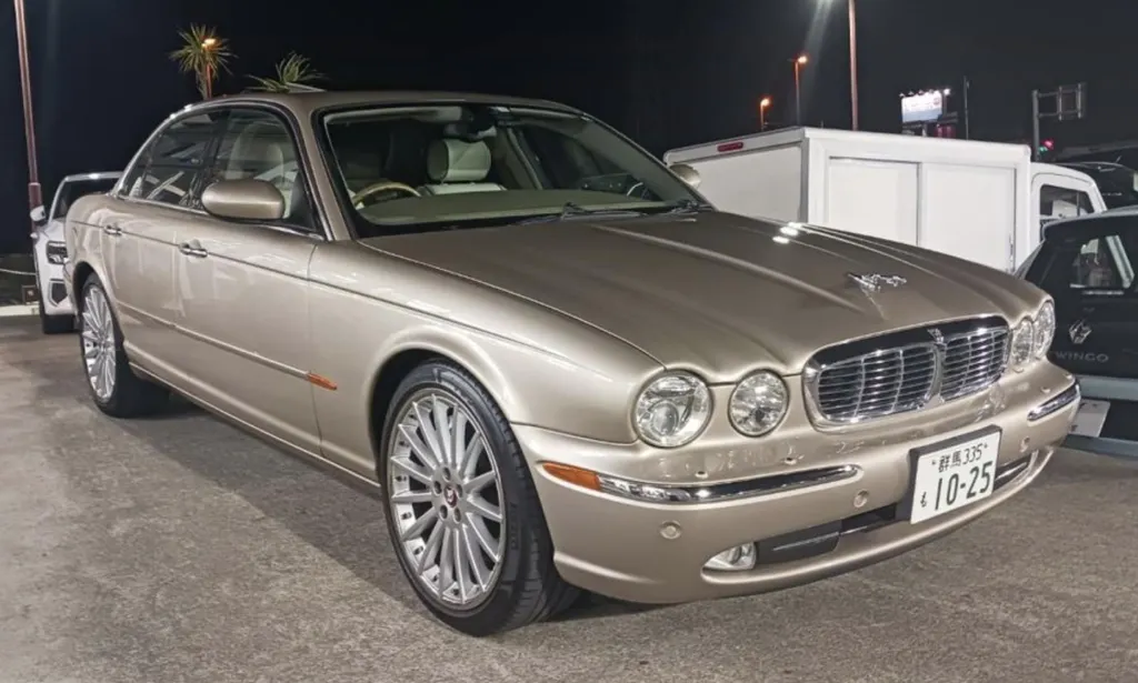 Jaguar xj8 super v8 va5vz fs uvsv7 hf3han
