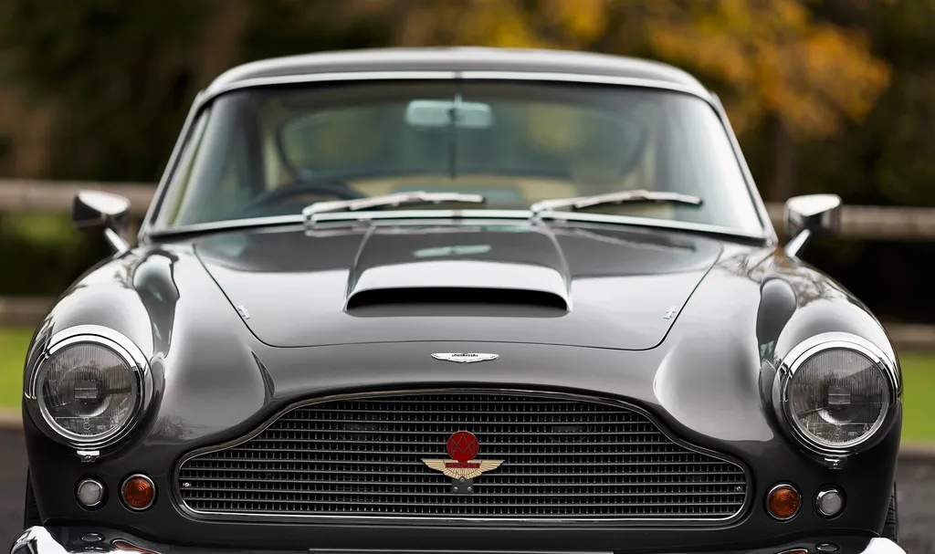 Aston martin db4 series 4. aew5zccywjtfixwx27xnv