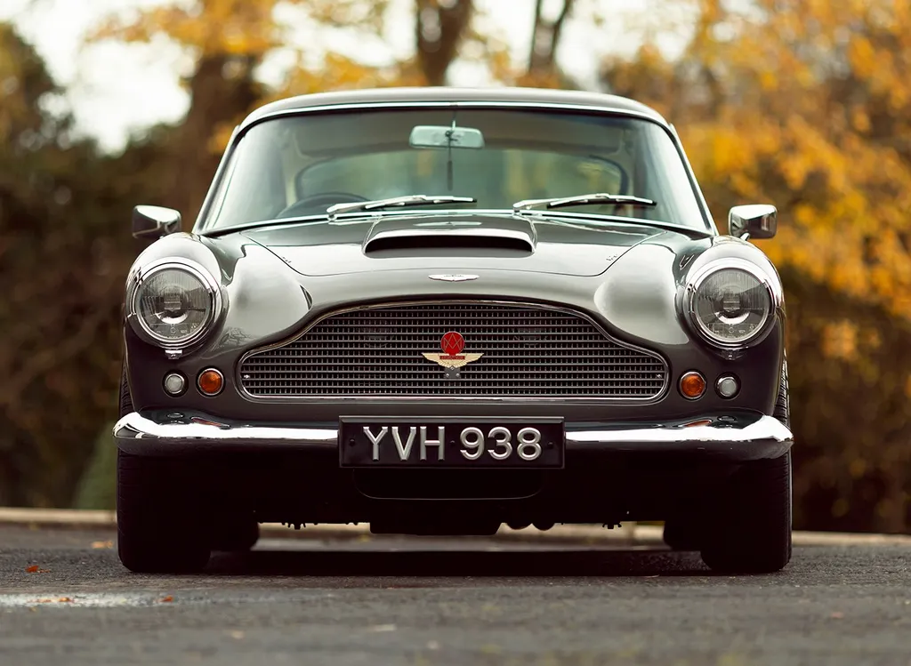 Aston martin db4 series 4. dd1f ossybqfbei my6tx
