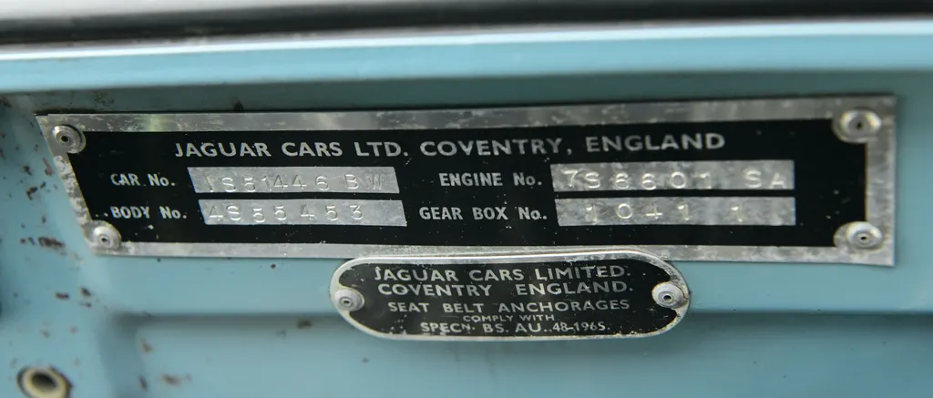 Jaguar e type v12 22 automatic  4mn7dll4bhml6sth4hjg 