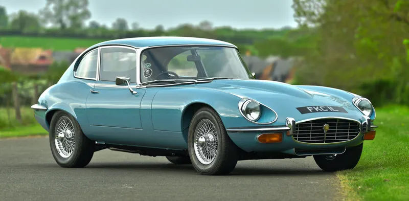 Jaguar e type v12 22 automatic  u4rvzosagbz zojsihjvw