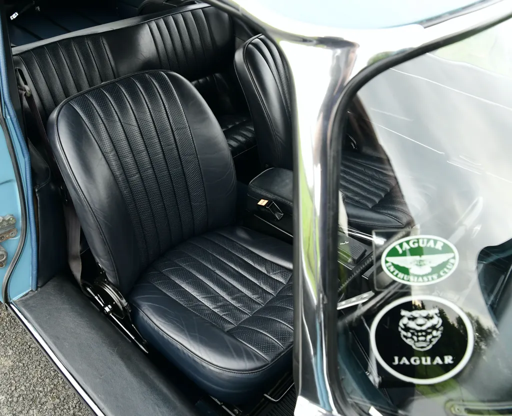 Jaguar e type v12 22 automatic  vknts5bfbv9porvrpmerx