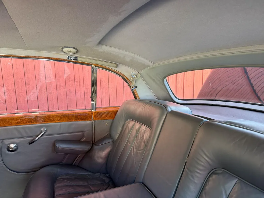 Rolls royce  silver cloud 2 lwb james young non division 7n45amfp9cco x7tqcwlt