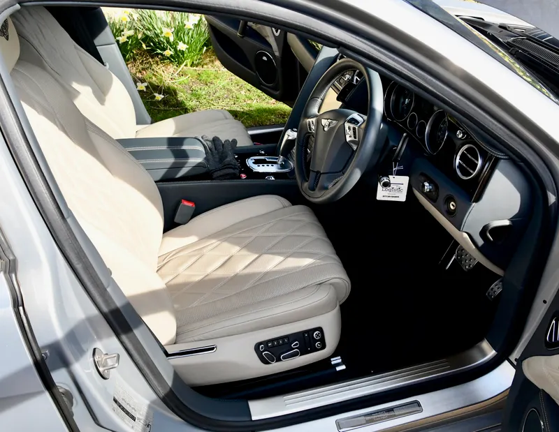 Bentley flying spur 4kpqxwlgjn gxb8qicj6w