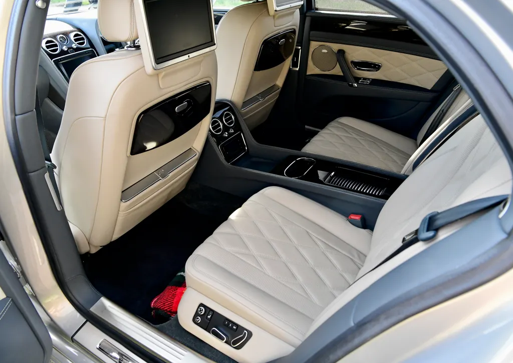 Bentley flying spur jk khfmtuykcvg3puahlk