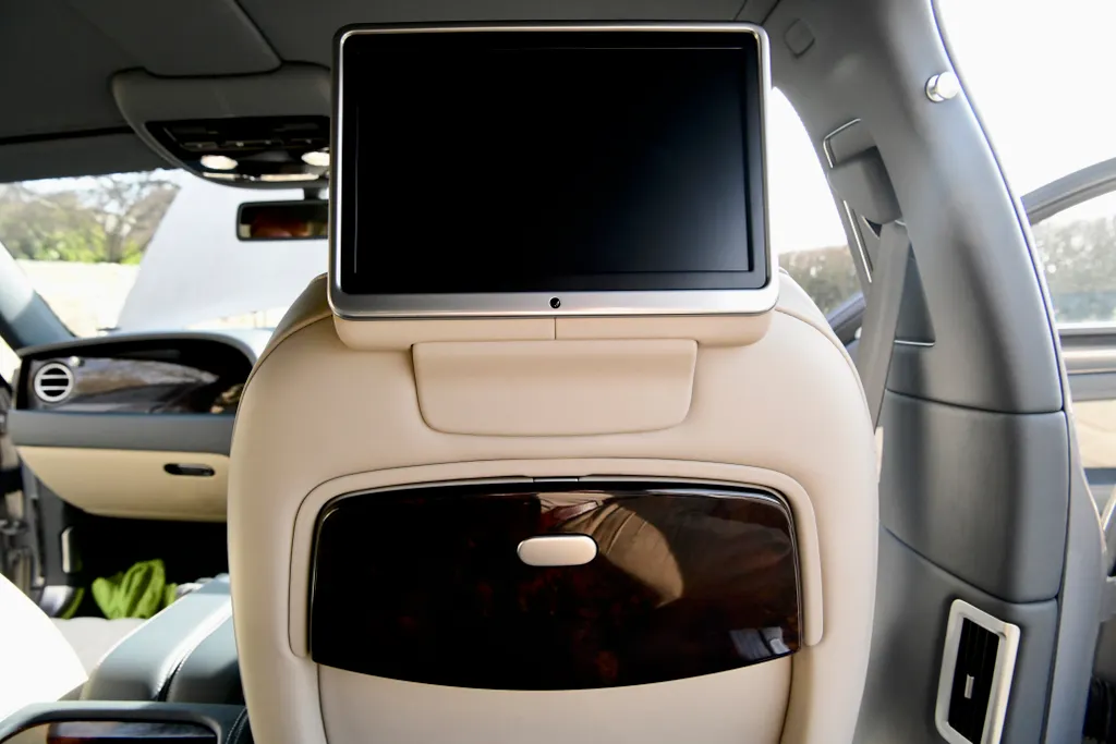 Bentley flying spur nz6o fiejpotfefnrtt0p