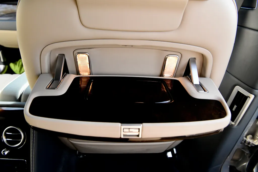 Bentley flying spur rwcvtiyua6qjzqjj9loda