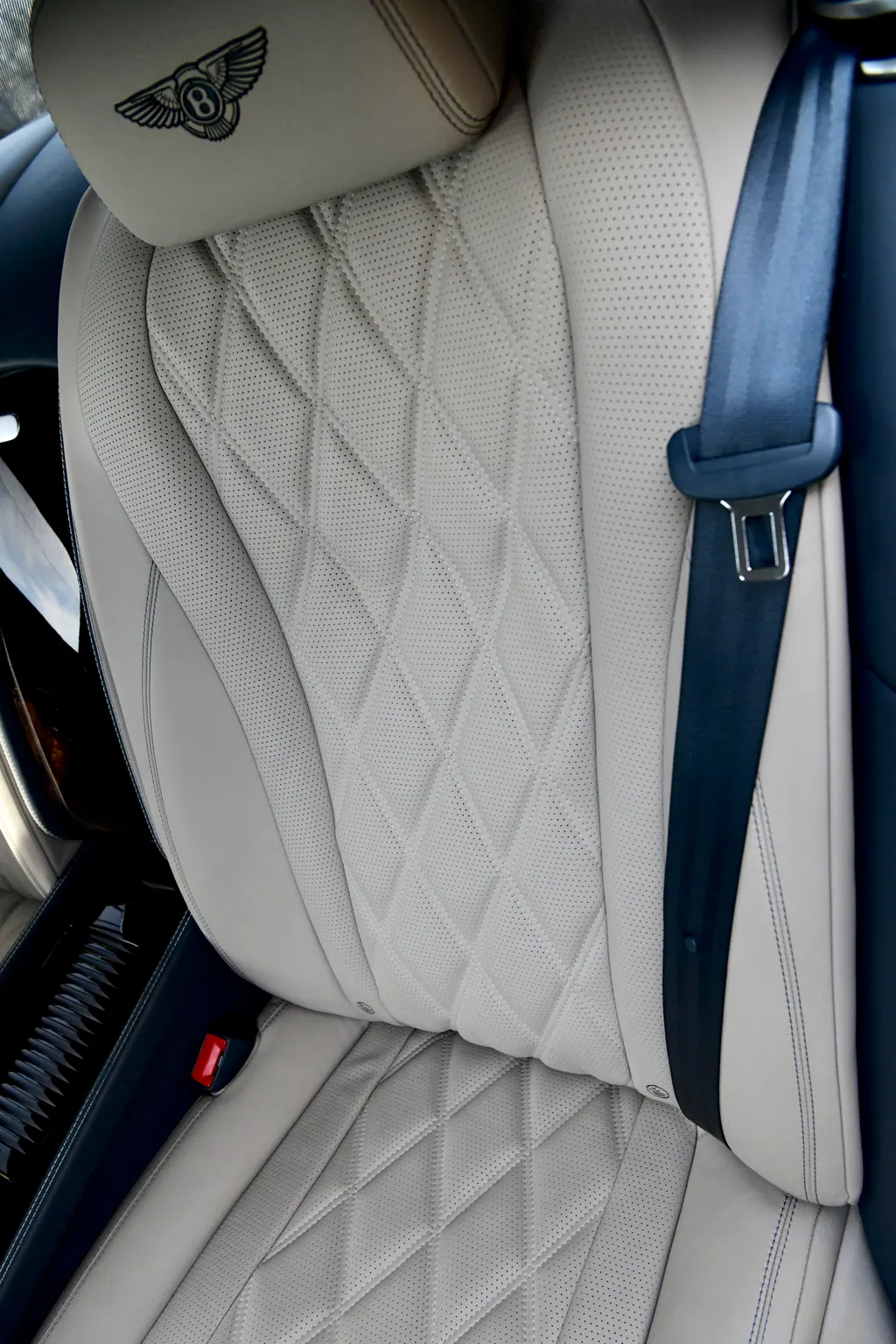 Bentley flying spur vatlnztxxk3ohckv40pzn