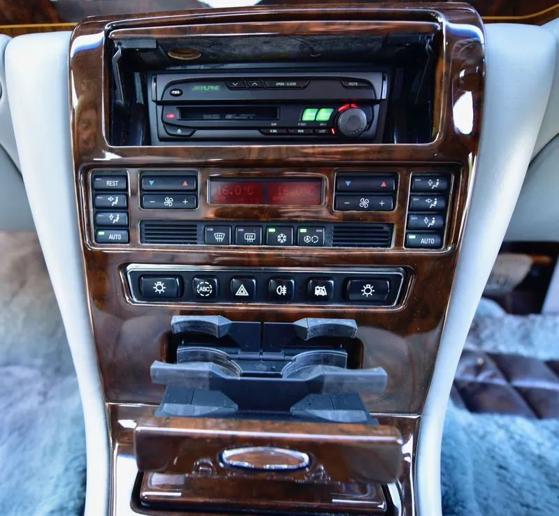 Rolls royce silver seraph zdnjeduikv8yg2y1x4ewr
