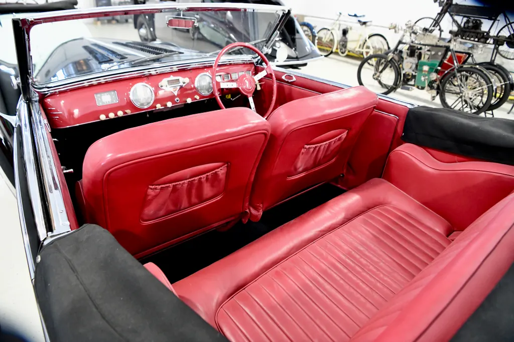 Delahaye 135m figoni  falashi cabriolet 1q4gge561z9hgvnnuasnu