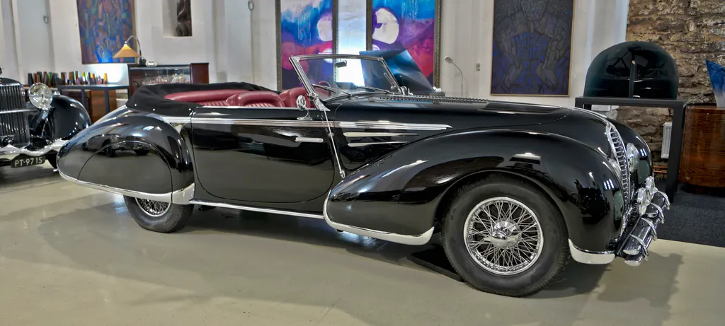 Delahaye 135m figoni  falashi cabriolet unmna4jod9xggfu8nk za