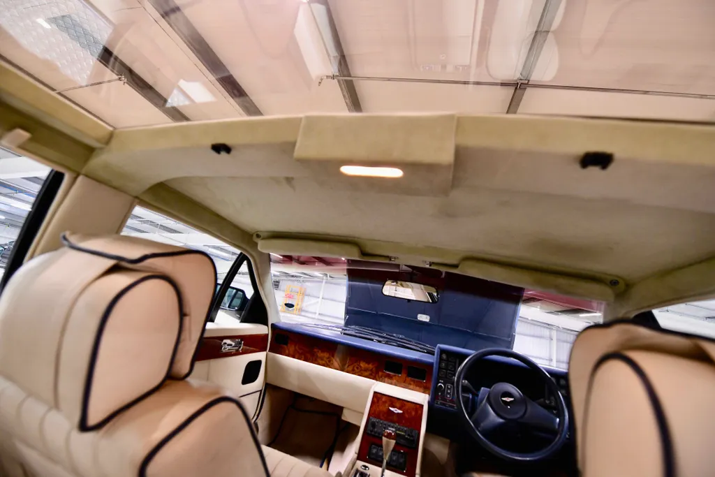 Aston martin lagonda series 4 6t1yfxzd6euo6mvbeow1c