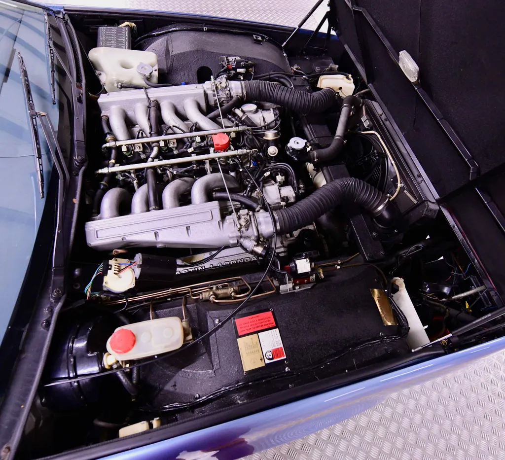 Aston martin lagonda series 4 o9reiwyfa7p9ha6jko4fr