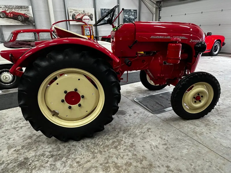Porsche junior tractor single cylinder 883cc diesel  ltitfdxu5alq2bzt9cnwd
