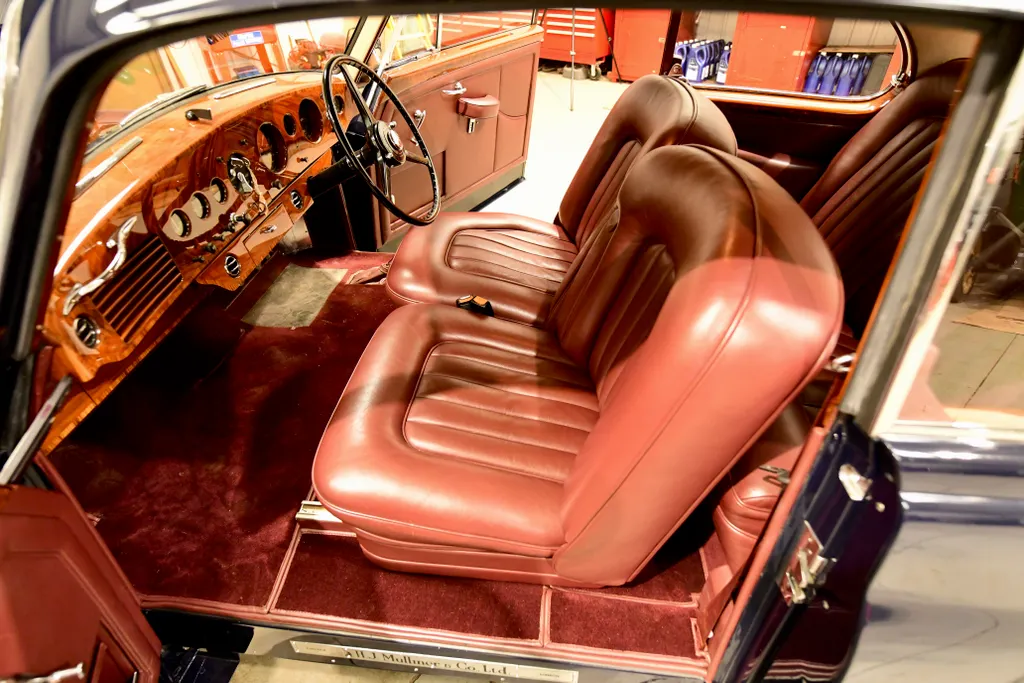 Bentley r type continental fastback manual x7rni2htucdblb2u6fybk