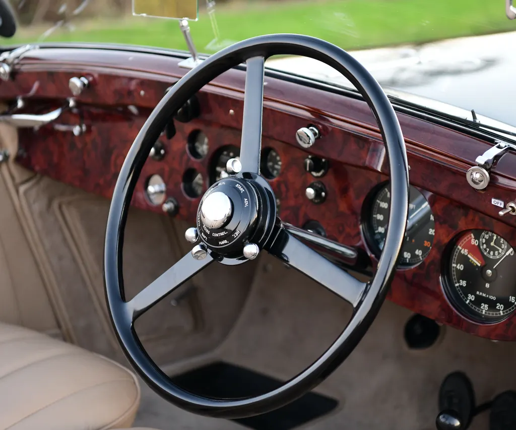 Bentley derby 4.25 litre park ward drop head coupe. 22wef8g8v6tgecggm63au