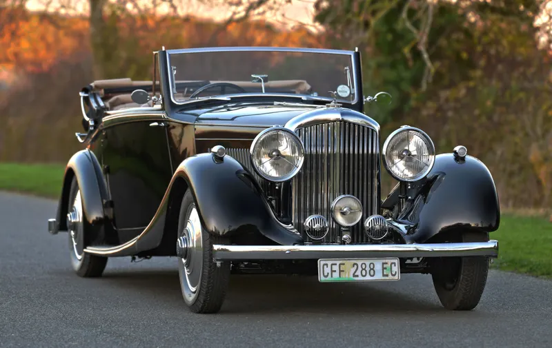 Bentley derby 4.25 litre park ward drop head coupe. zxlgttsqzkkvjogjrfhmh