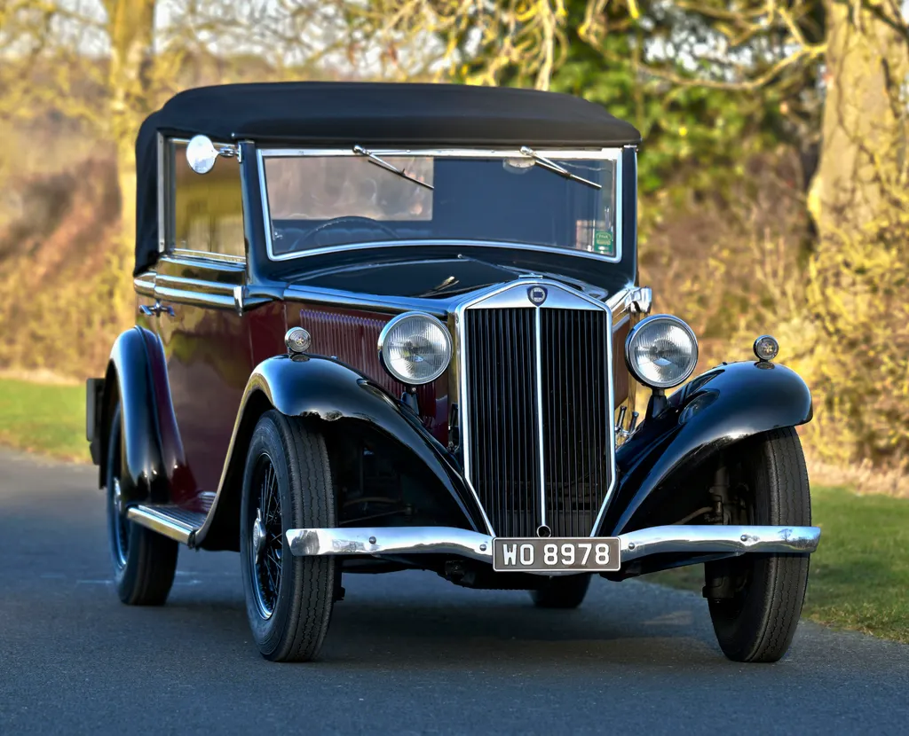 Lancia augusta  3bxtrhd03berw1ceniu3u