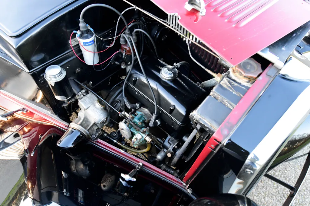 Lancia augusta  bc61yy9t8ptw26ndmqr9v