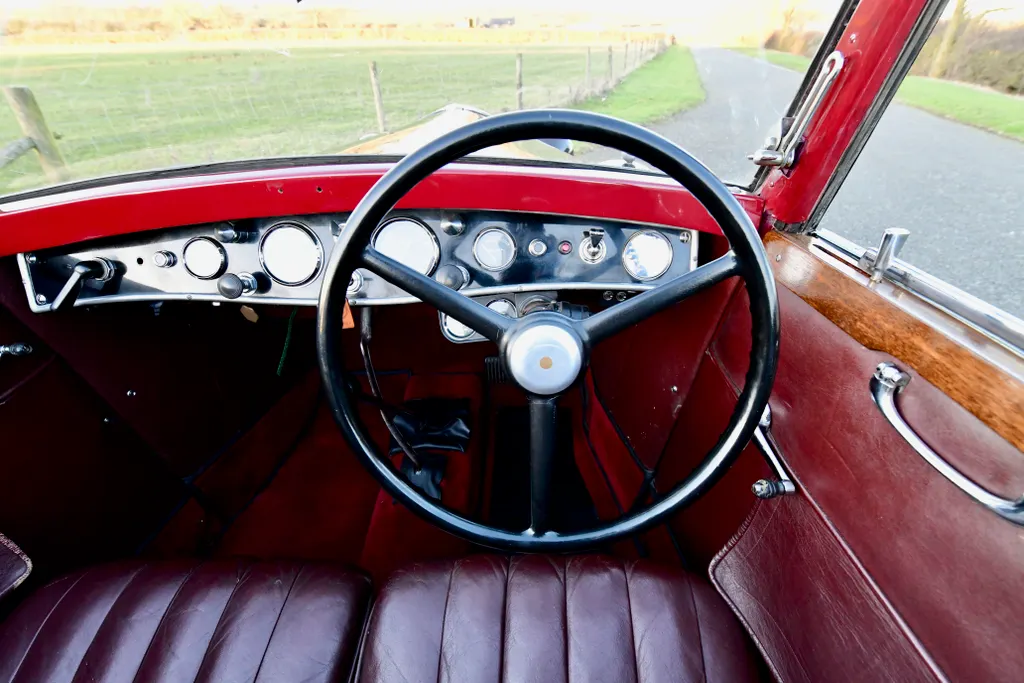 Lancia augusta  glvlgzvwstmyzmkni8lna