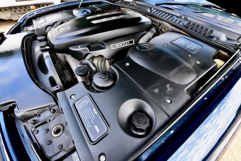 Bentley arnage vzzkaezux43eohjzvvnfi