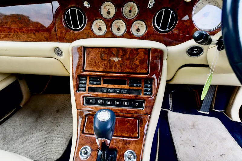 Bentley arnage dc44efxvpx78fz1hnnldw