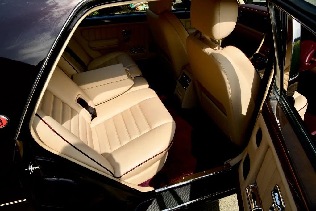 Bentley turbo rt  anltw u l em2kfhnapf3