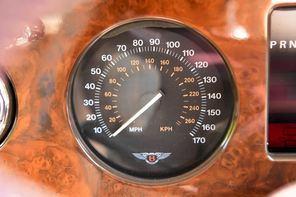 Bentley turbo rt  kqek47l8 kayqmuqex1qq
