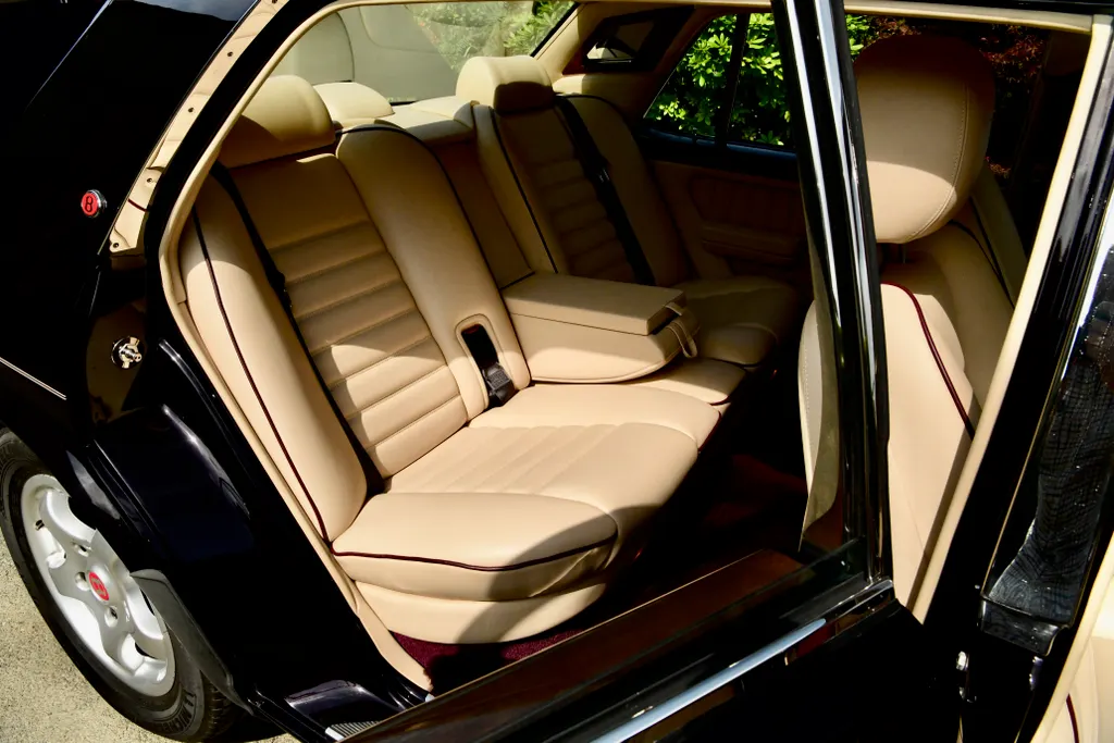 Bentley turbo rt  vmucxj0ekjzhpobgcpgmx