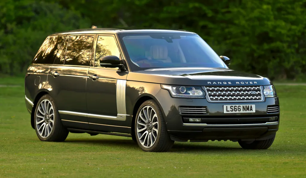 Land rover range rover 9dxpmrogzc8xhm6xgoo4p