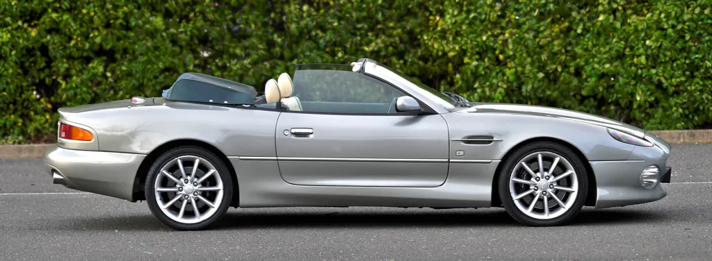 Aston martin db7 8zg3x4k7q8e7bhvpmczh8