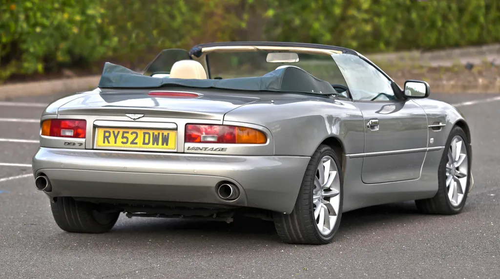 Aston martin db7 swp5jv zeyagcjy3dyinq