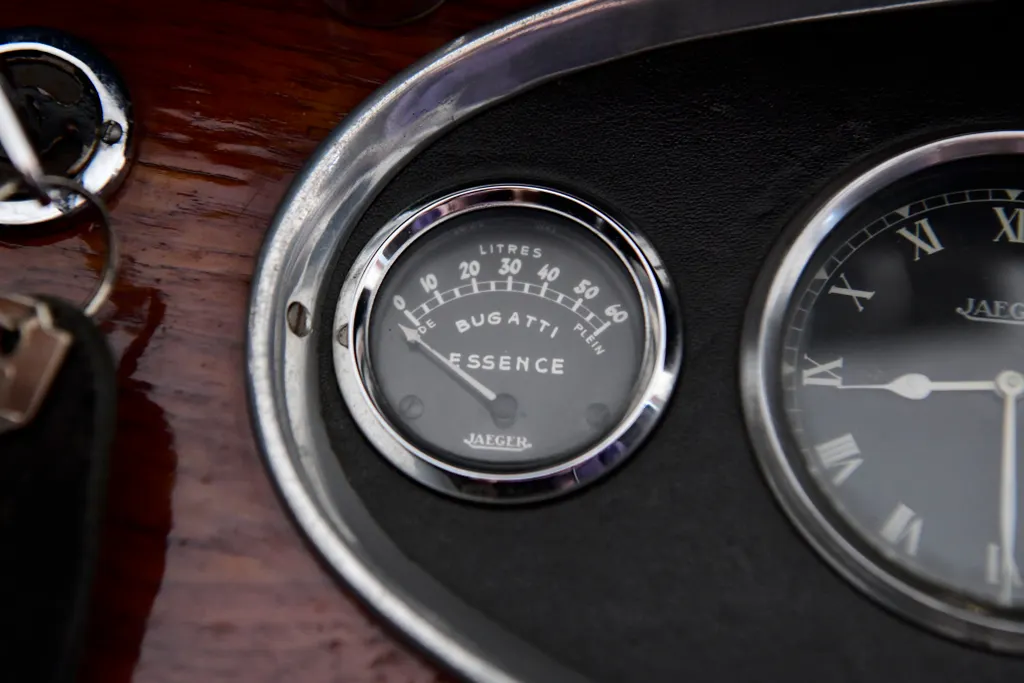 Bugatti type 49 petara cabriolet 2kbhbdn4vg wcroix7lk7