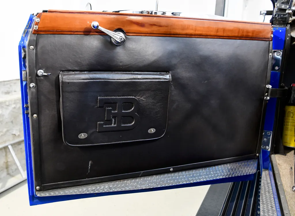 Bugatti type 49 petara cabriolet bfjckkjsqp8vsyjk iijy