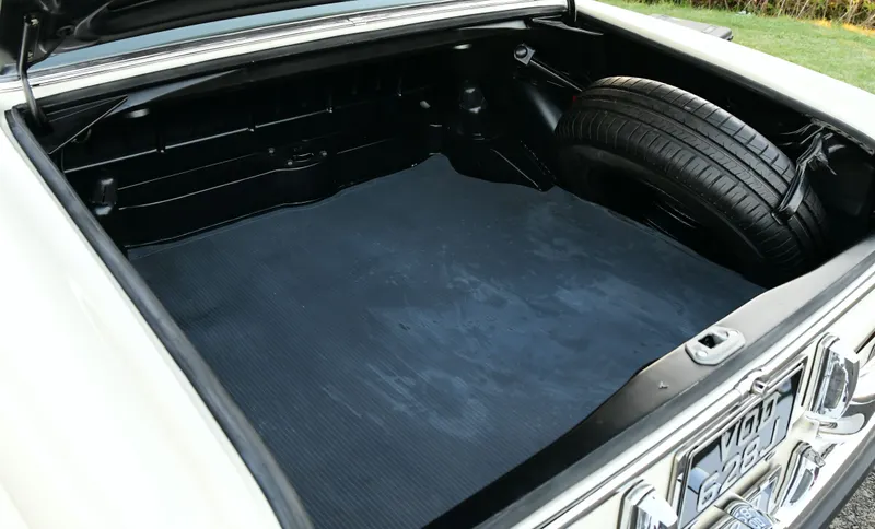 Mercedes benz 280sl w111 automatic 3.5 left hand drive kkdatftkftuvwutvxlqms