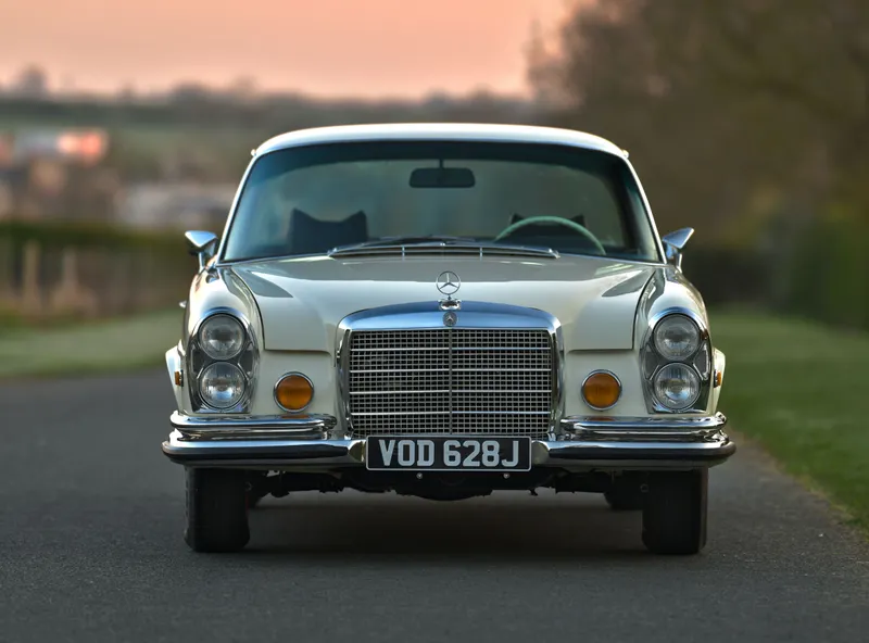 Mercedes benz 280sl w111 automatic 3.5 left hand drive iimcww lsjf2wopp4qogz